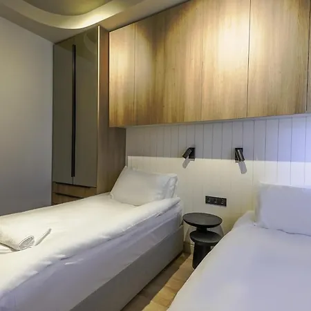 Flat W Pool Garden 3 Min To In אנטליה