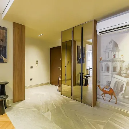 Flat W Pool Garden 3 Min To In דירה